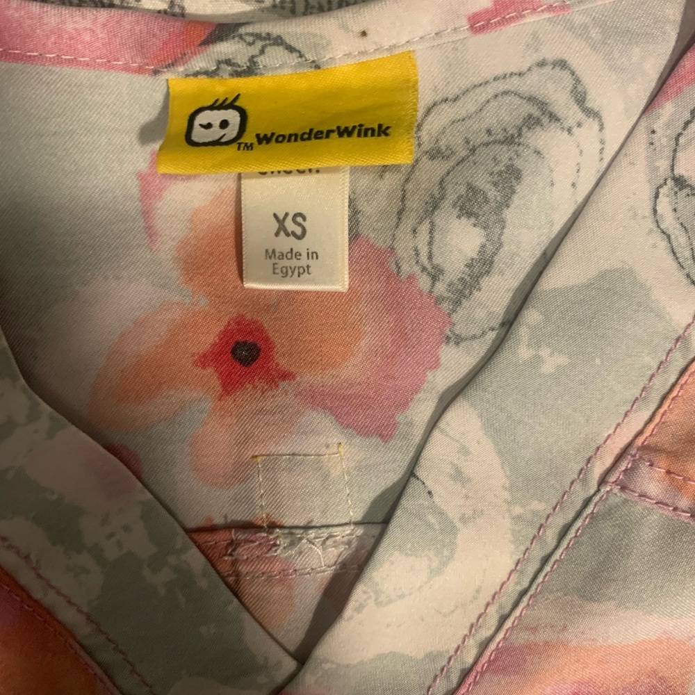 Cute floral scrub set